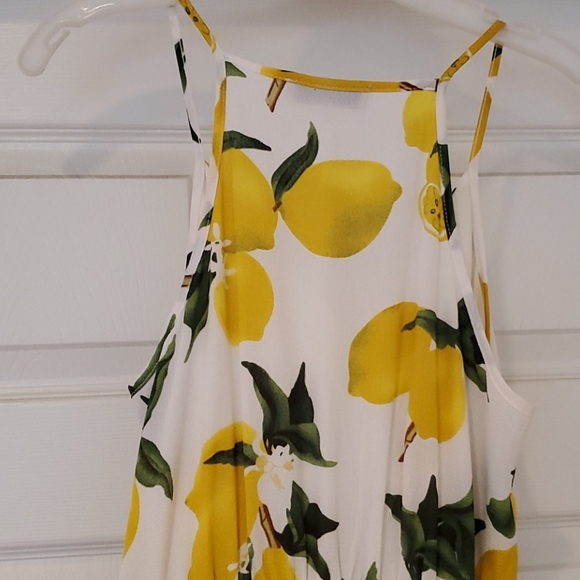 Lemon Dress - Picture 5 of 6